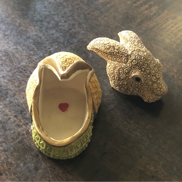 Harmony Kingdom Limited Edition Treasure Jests Chiffon Rabbit - Picture 8 of 16